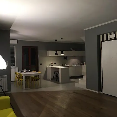 아파트 A Meta Strada Tra Ionio Ed Adriatico 마사프라